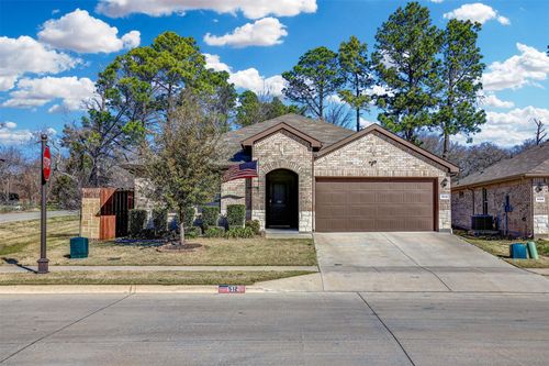 512 Amory St, Azle, TX, 76020-5610 | Card Image