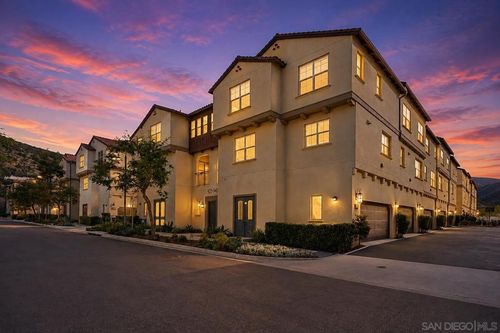 931 Slate St, San Marcos, CA, 92078-1416 | Card Image