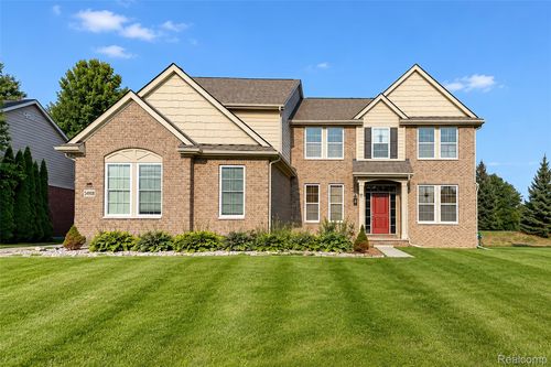 54908 N Grenelefe Cir W, South Lyon, MI, 48178 | Card Image