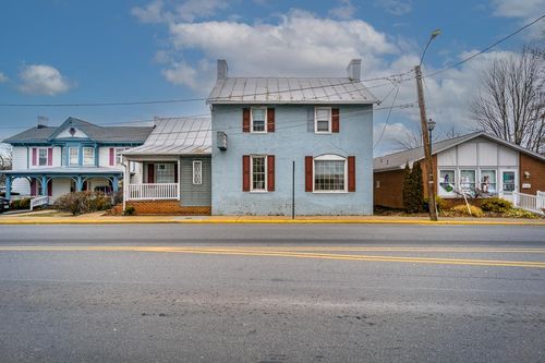 203 N Main St, BRIDGEWATER, VA, 22812-1339 | Card Image