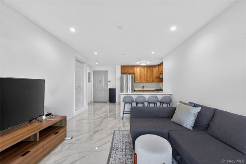 apt-5g-6538 Austin St, Rego Park, NY, 11374-4674 | Card Image