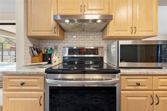 7660 Holiday Dr, House other with 4 bedrooms, 3 bathrooms and null parking in Spring Hill FL | Image 36