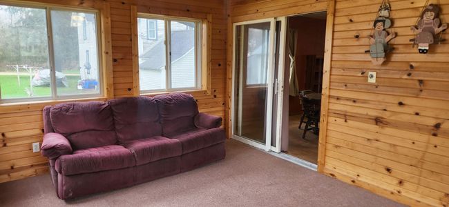 325 E Elm St, House other with 3 bedrooms, 1 bathrooms and null parking in Strawberry Point IA | Image 6