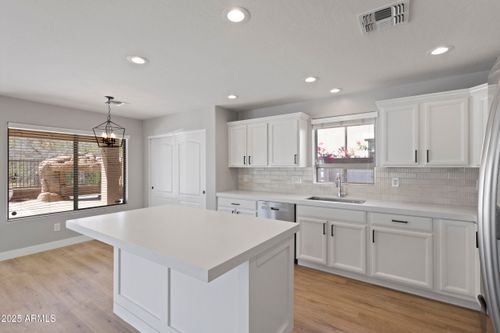 2838 E Shady Spring Trl, Phoenix, AZ, 85024-6246 | Card Image