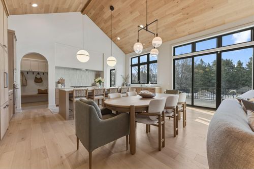 9602 Crestwood Ter, Eden Prairie, MN, 55347-3502 | Card Image