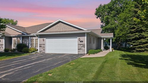 1274 Cameron Circle, NEENAH, WI, 54956 | Card Image