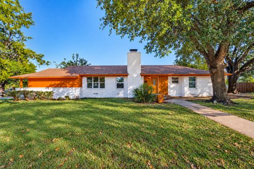 2626 Crest Ave, Dallas, TX, 75216-3256 | Card Image