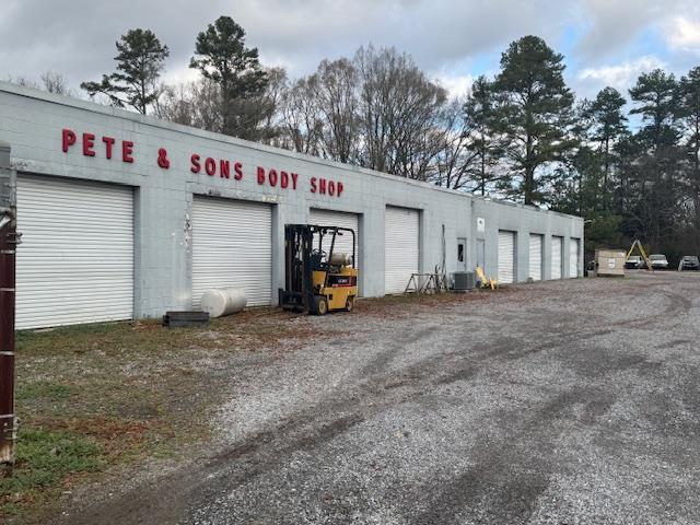 1350 Lafayette Rd, Rocky Face, GA 30740