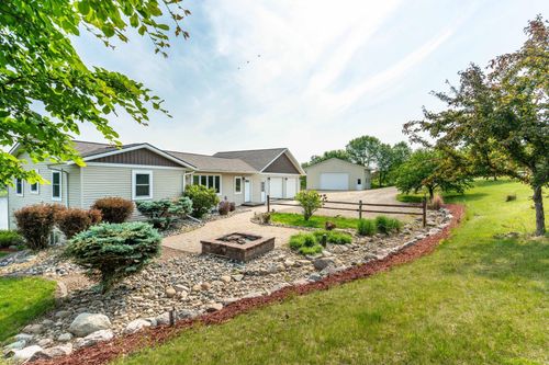 29487 Riverview Rd, Fergus Falls, MN, 56537-7943 | Card Image