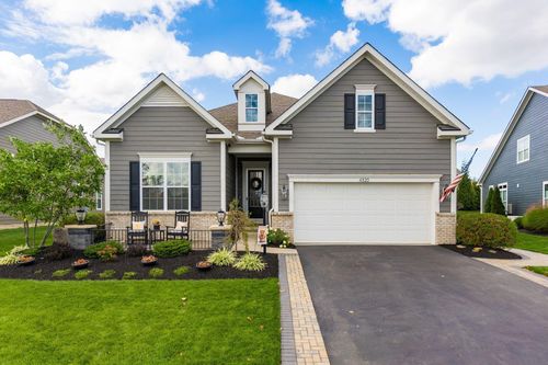 4320 Mcalister Park Dr, Westerville, OH, 43082-7582 | Card Image