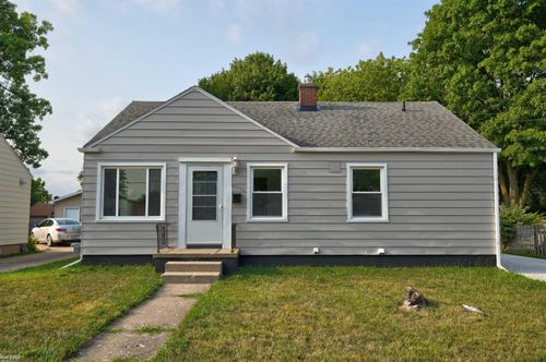 3922 Hogarth Ave, Flint, MI, 48532-5261 | Card Image