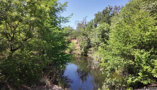 707 Treibs Rd, Fredericksburg, TX, 78624-8421 | Card Image