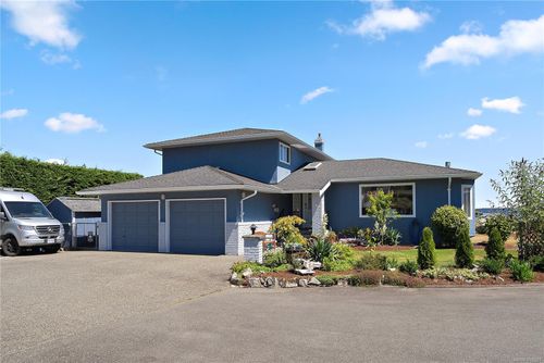 3-9512 Lochside Dr, Sidney, BC, V8L1N8 | Card Image