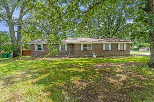 27 Arbor Oaks Dr, Sherwood, AR, 72120-1522 | Card Image