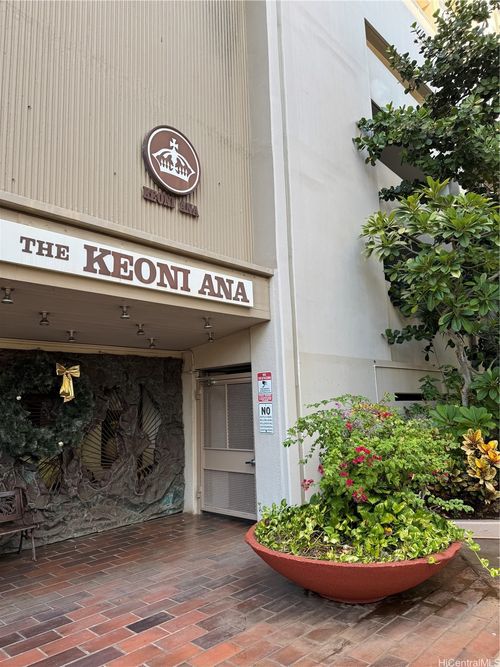 apt-514-430 Keoniana St, Honolulu, HI, 96815-2039 | Card Image