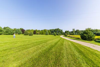 6300 Hazard Rd Road, House other with 4 bedrooms, 2 bathrooms and null parking in Fenton MI | Image 3