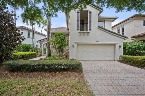 1029 Vintner Blvd, Palm Beach Gardens, FL, 33410-1525 | Card Image