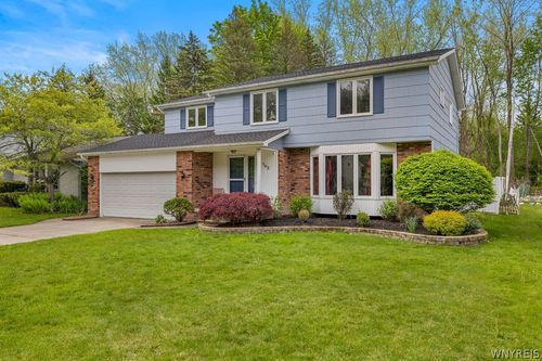142 Montbleu Dr, Amherst, NY, 14068-1329 | Card Image