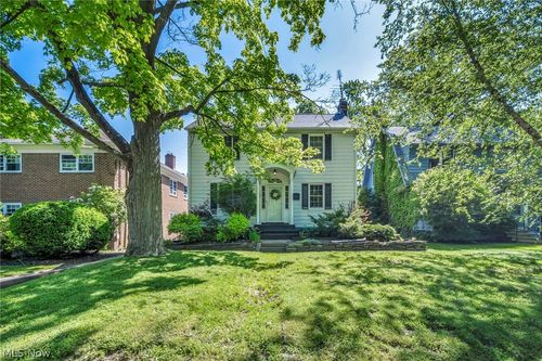 137 N Rose Blvd, Akron, OH, 44302-1060 | Card Image