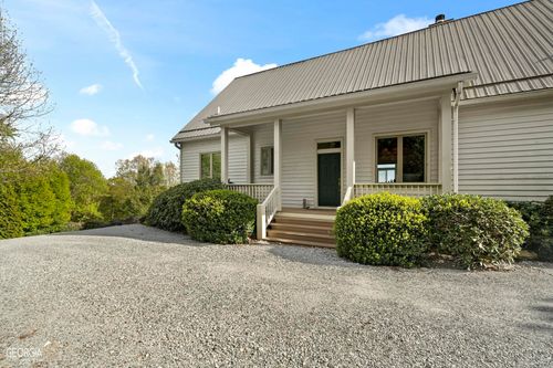 550 Thomas Knob Trl, Scaly Mountain, NC, 28775 | Card Image