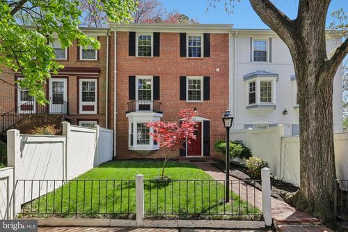 4321 Gramercy Cir, ALEXANDRIA, VA, 22309-1223 | Card Image