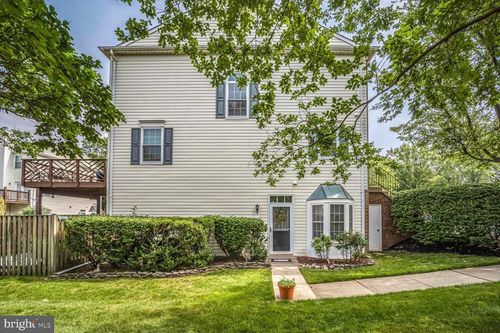 2476 Wentworth Dr, CROFTON, MD, 21114-3124 | Card Image