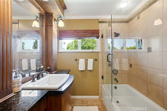 544 N California St, House other with 3 bedrooms, 2 bathrooms and 2 parking in Burbank CA | Image 19