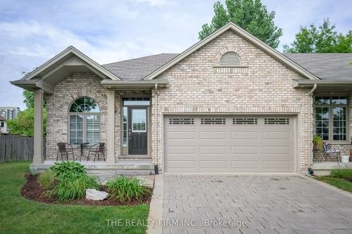 35-1571 Coronation Dr, London, ON, N6G5N9 | Card Image