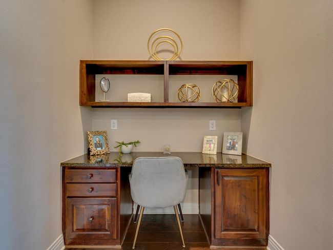 UNIT-508 - 2601 N Quinlan Park Rd, Condo with 2 bedrooms, 2 bathrooms and 1 parking in Austin TX | Image 12