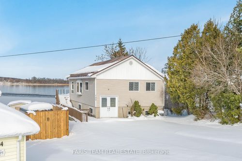 122 Mitchells Beach Rd, Victoria Harbour, ON, L0K2A0 | Card Image