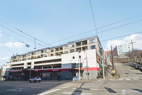 apt-613-321 10th Ave S, Seattle, WA, 98104-3716 | Card Image