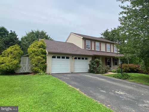 2553 Romig Rd, GILBERTSVILLE, PA, 19525-9173 | Card Image