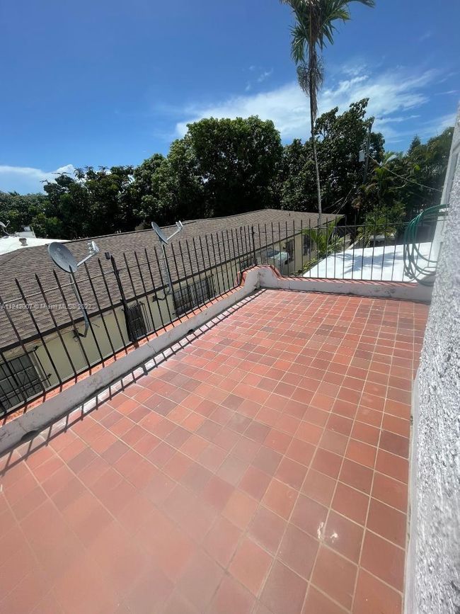 1738 - 1736 Sw 9th St, Home with 3 bedrooms, 1 bathrooms and null parking in MIAMI FL | Image 31