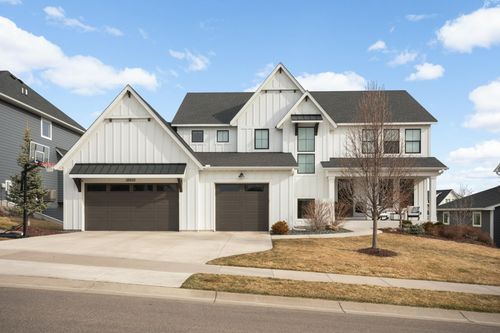 18950 49th Ave N, Plymouth, MN, 55446-1703 | Card Image