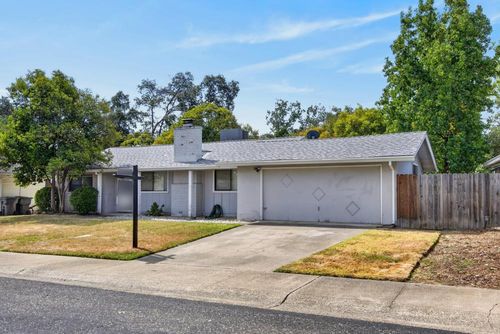 1220 Palm Avenue, Roseville, CA, 95661 | Card Image