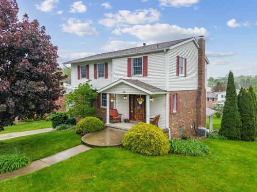 38 Elgin Dr, Greensburg, PA, 15601-4957 | Card Image