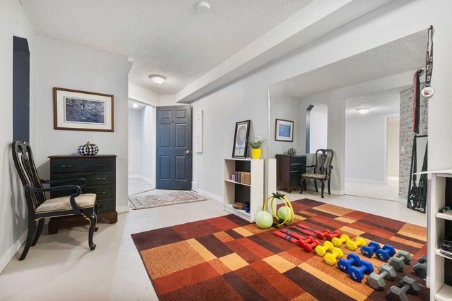 18 Mt Selkirk Place Se, House other with 5 bedrooms, 3 bathrooms and 4 parking in Calgary AB | Image 31