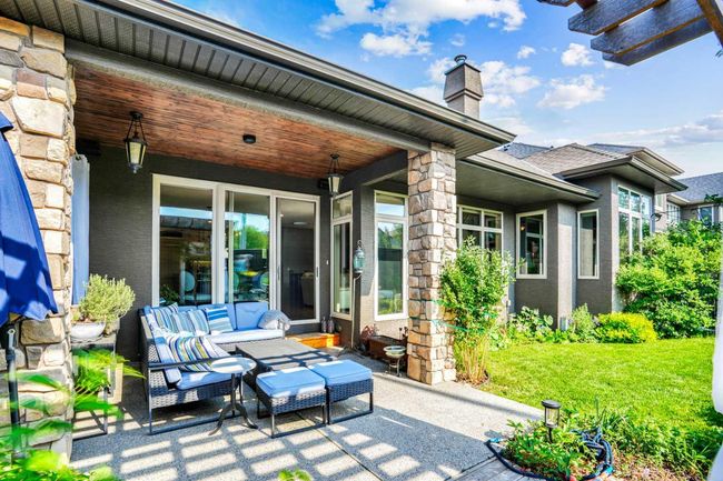511 Evergreen Circle Sw, House other with 3 bedrooms, 3 bathrooms and 4 parking in Calgary AB | Image 43