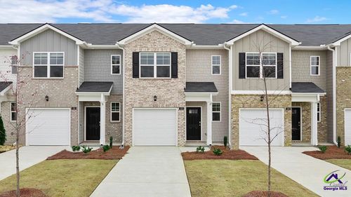 117 Kenmore Cir, Perry, GA, 31069-8000 | Card Image