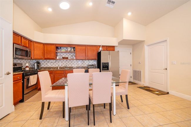 A-4 - 204 David Walker Dr, Condo with 2 bedrooms, 2 bathrooms and null parking in TAVARES FL | Image 33
