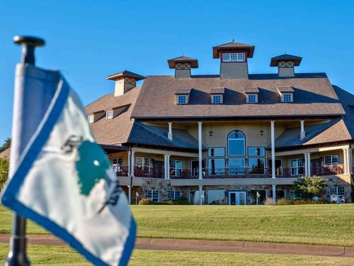 8759 Fullerton Cir, Cleburne, TX, 76033-8851 | Card Image