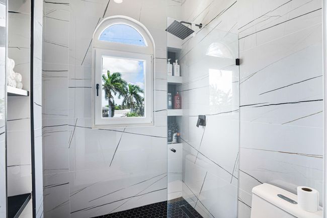 4050 Ne 30 Th Ave, House other with 5 bedrooms, 5 bathrooms and null parking in Lighthouse Point FL | Image 85