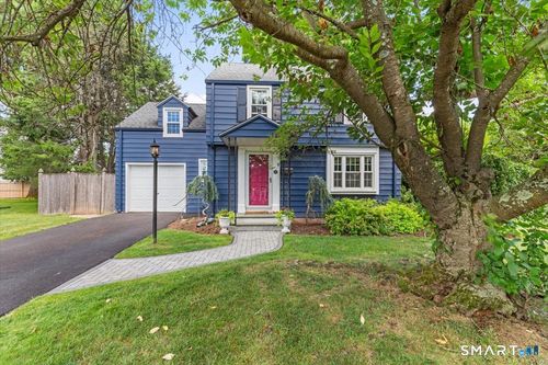 42 Gifford Rd, West Hartford, CT, 06119-2208 | Card Image