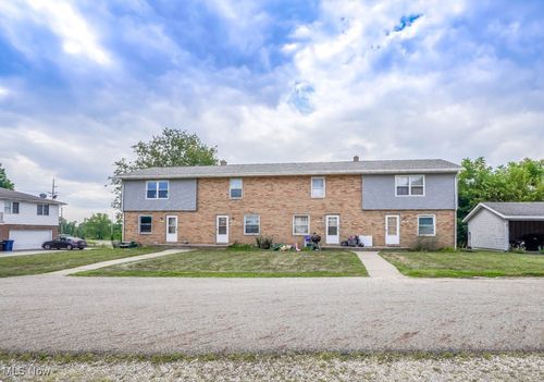 1153 Cree Cir Ne, Hartville, OH, 44632-9465 | Card Image