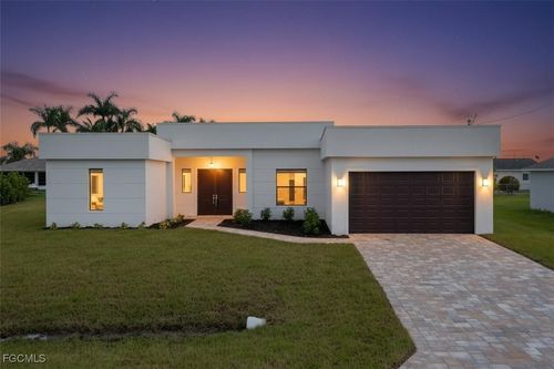 19 Nw 14th Pl, Cape Coral, FL, 33993-4517 | Card Image