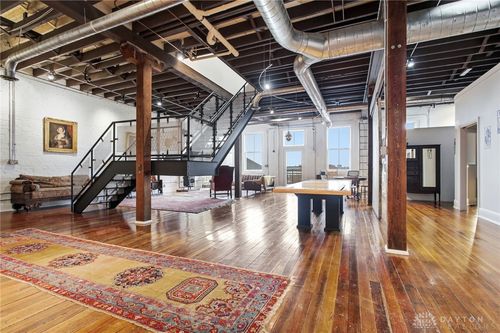 apt-3b-38 High St, Springfield, OH, 45502-1250 | Card Image