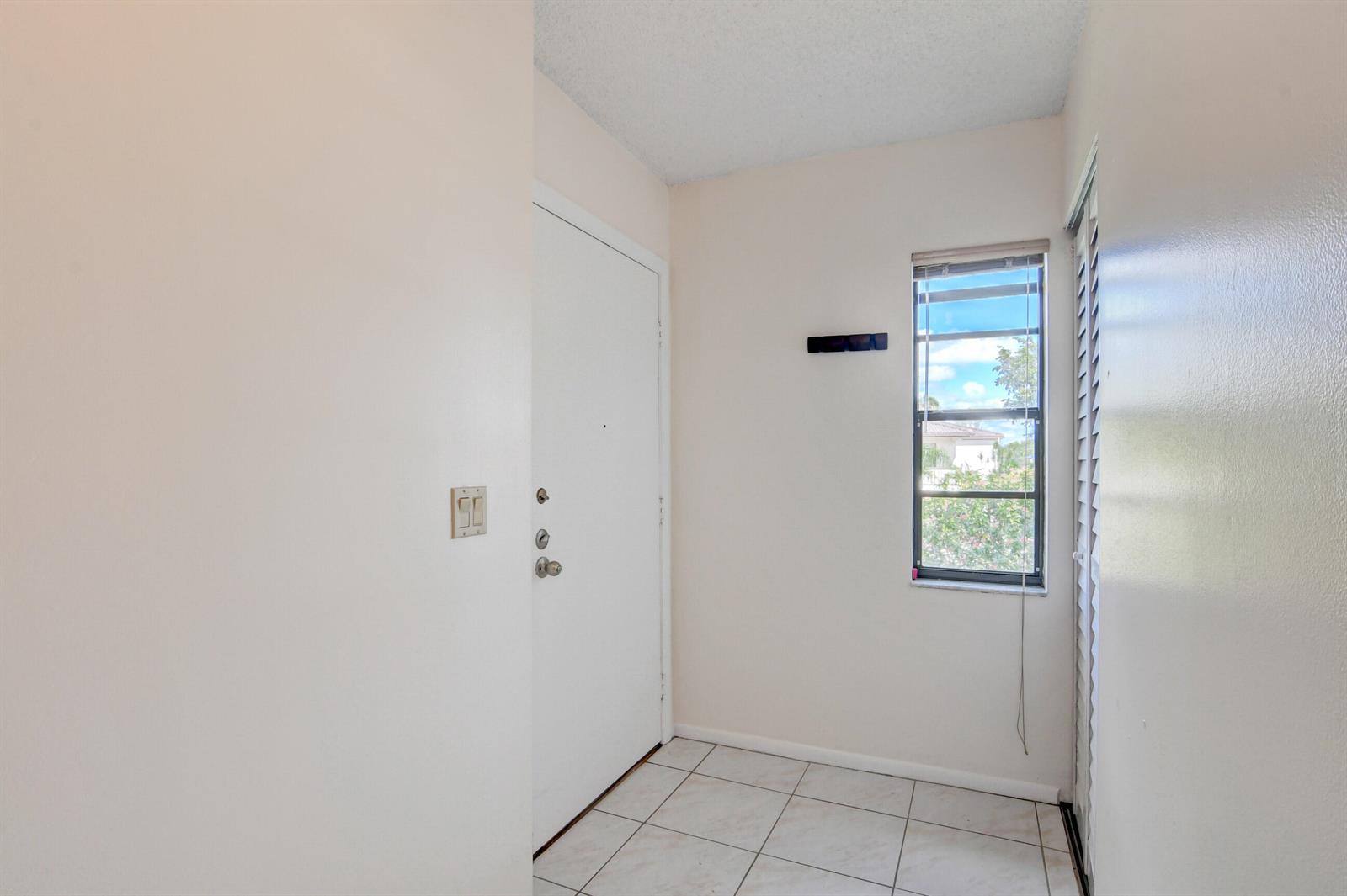 Residential Lease in Boca Raton 3