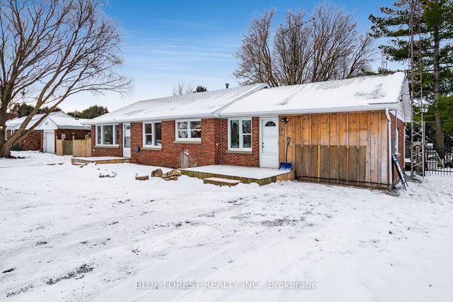 25172 St Clair Rd, House other with 3 bedrooms, 1 bathrooms and 4 parking in Dover Centre ON | Image 33