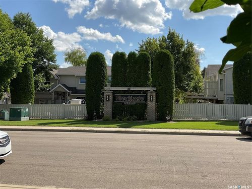 10-644 Heritage Lane, Saskatoon, SK, S7H5P8 | Card Image