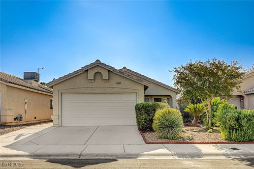 3733 Smoking Gun Ct, Las Vegas, NV, 89129-8227 | Card Image